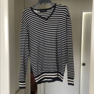 Men’s Black and White Striped Sweater